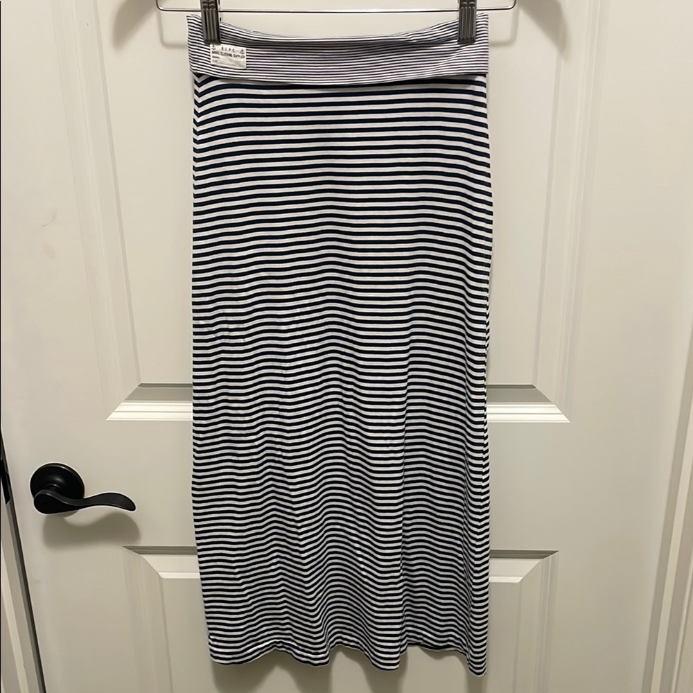 Polo by Ralph Lauren White and Blue Maxi Skirt size small (7)